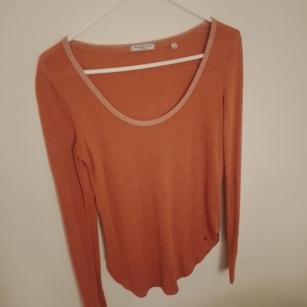 ABERCROMBE & FITCH WOMENS PULLOVER SWEATER  Sz (SM)